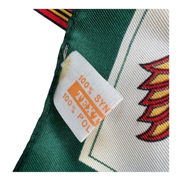 Vintage Scarf BOOK OF KELLS Dublin Ireland Trinity College celtic travel classic - Picture 3 of 5